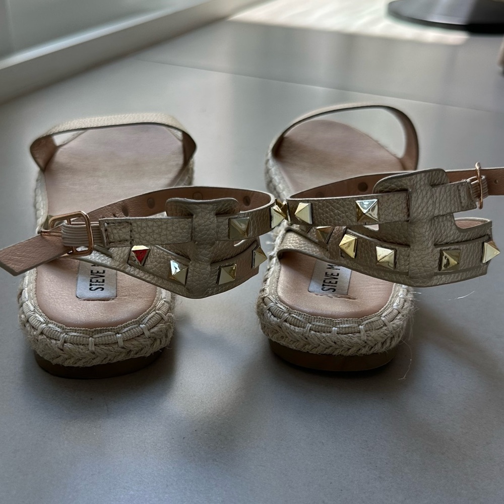 Steve Madden Gold Espadrille Sandals - Picture 3 of 7